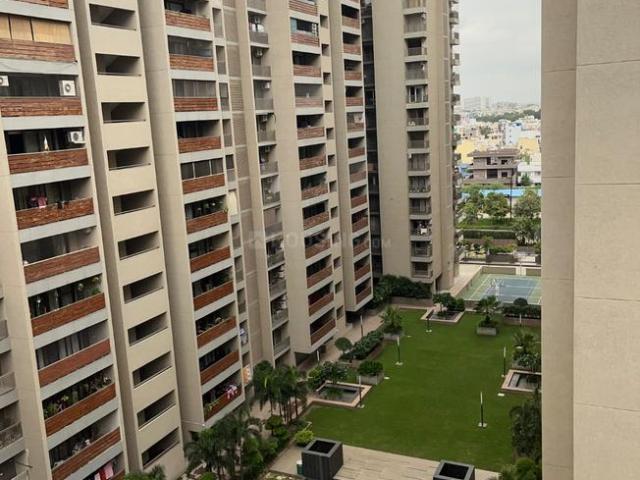 3 BHK Apartment in Nipania for rent Indore. The reference number is 18717121