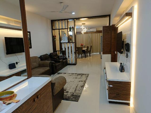 3 BHK Apartment in Nipania for rent Indore. The reference number is 19751960