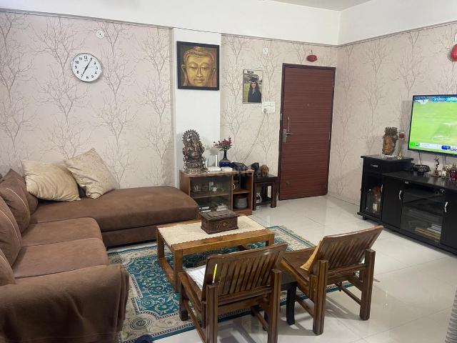 3 BHK Apartment in Nipania for rent Indore. The reference number is 20428521