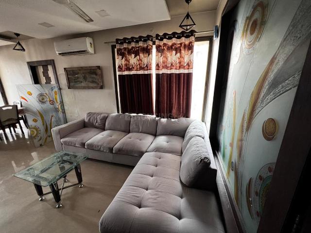 3 BHK Apartment in Nipania for rent Indore. The reference number is 20290523