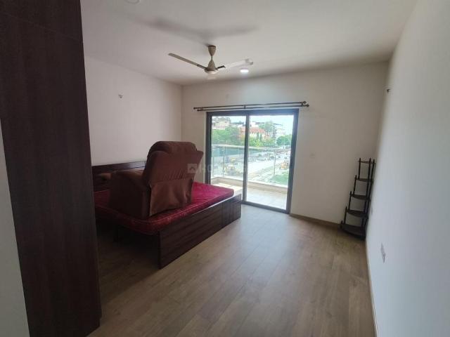 3 BHK Apartment in S.G. Palya for rent Bengaluru. The reference number is 19639920