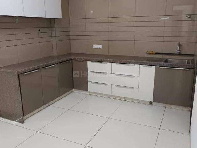 3 BHK Apartment in South Bopal for rent Ahmedabad. The reference number is 19617858