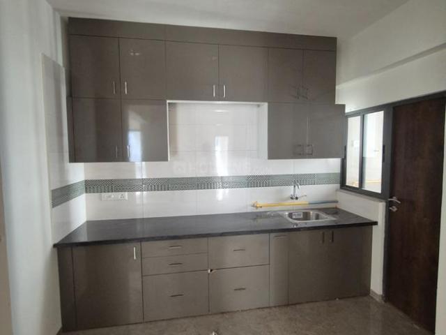 3 BHK Apartment in South Bopal for rent Ahmedabad. The reference number is 19701364