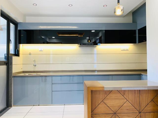 3 BHK Apartment in South Bopal for rent Ahmedabad. The reference number is 20100290