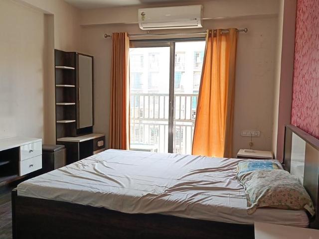3 BHK Apartment in South Bopal for rent Ahmedabad. The reference number is 20363667