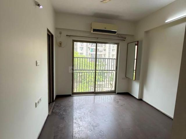 3 BHK Apartment in South Bopal for rent Ahmedabad. The reference number is 20452494
