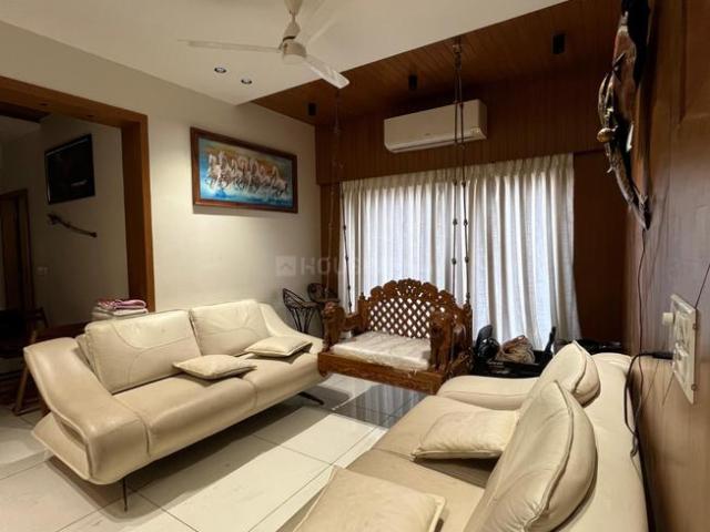 3 BHK Apartment in South Bopal for rent Ahmedabad. The reference number is 20771163