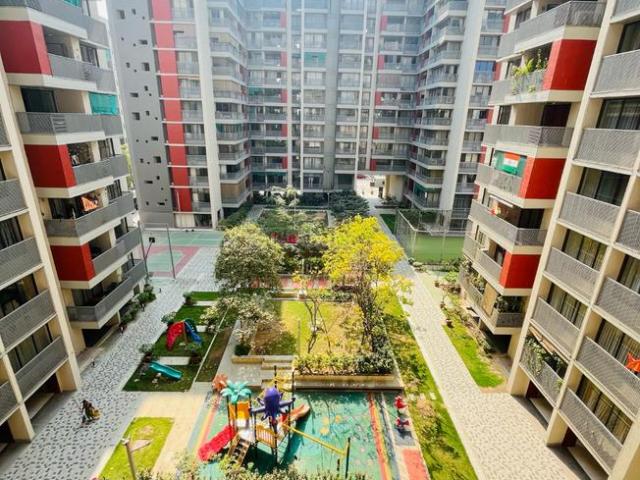 3 BHK Apartment in South Bopal for resale Ahmedabad. The reference number is 13865818