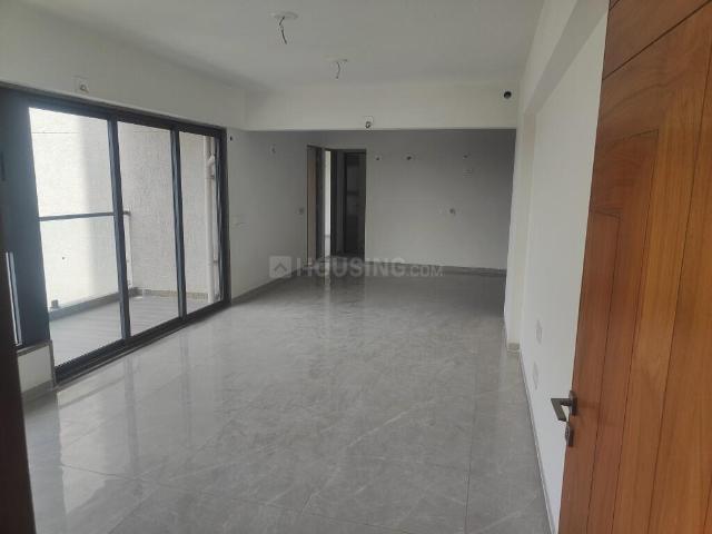 3 BHK Apartment in South Bopal for resale Ahmedabad. The reference number is 19346126