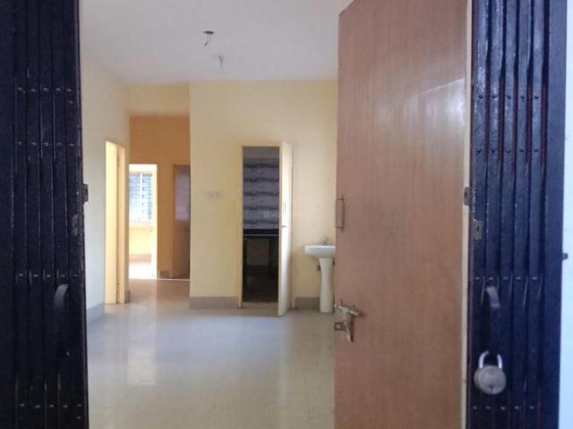 3 BHK Apartment in South Dum Dum for resale Kolkata. The reference number is 11386849