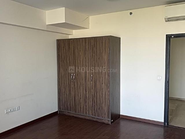 3 BHK Apartment in Southern Peripheral Road for rent Gurgaon. The reference number is 18984941