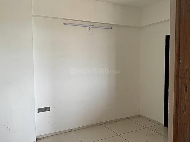 3 BHK Apartment in Sola for rent Ahmedabad. The reference number is 19842081