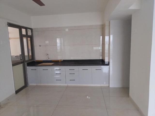 3 BHK Apartment in Sola for rent Ahmedabad. The reference number is 19333603