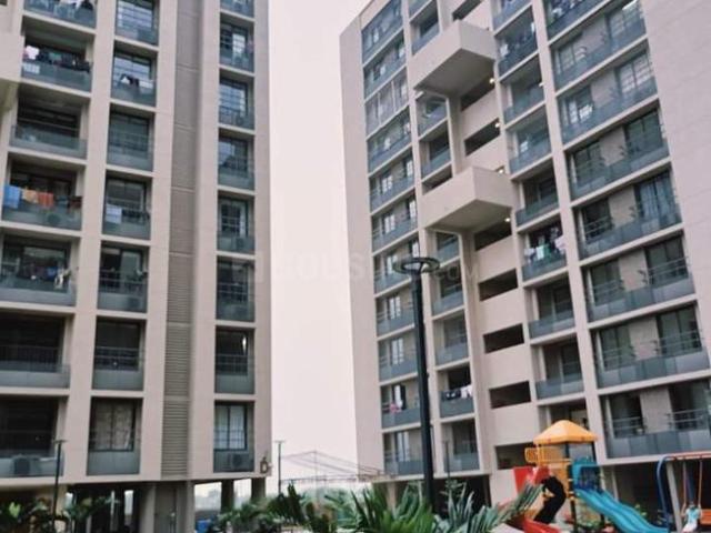 3 BHK Apartment in Sola for rent Ahmedabad. The reference number is 20693380