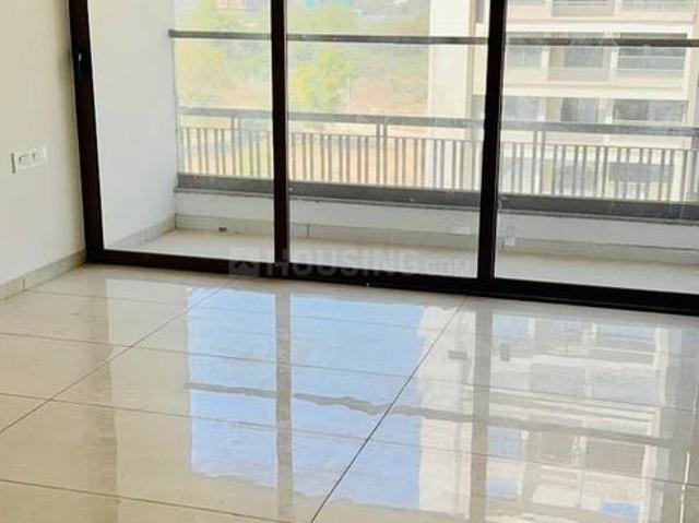 3 BHK Apartment in Sola for rent Ahmedabad. The reference number is 20149443