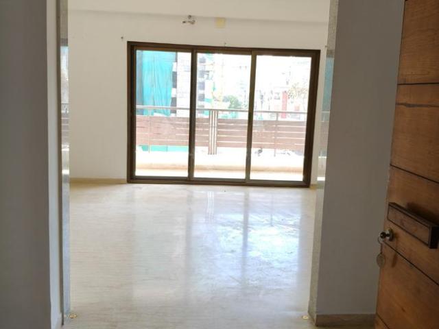 3 BHK Apartment in Sola for rent Ahmedabad. The reference number is 20349981