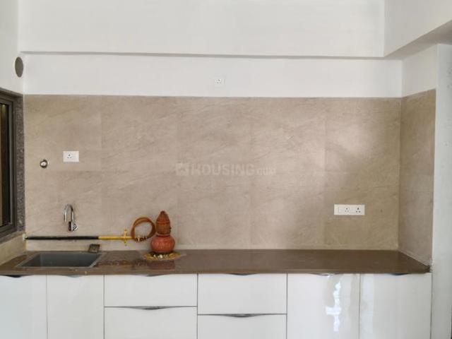 3 BHK Apartment in Sola for rent Ahmedabad. The reference number is 20350009