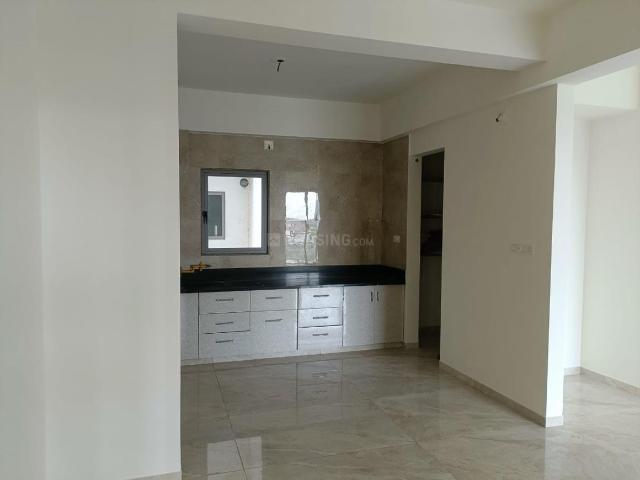 3 BHK Apartment in Sola for resale Ahmedabad. The reference number is 19594920