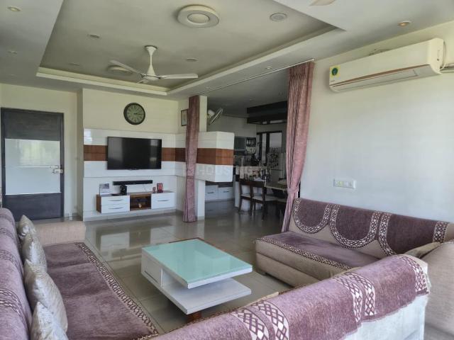3 BHK Apartment in Sola for resale Ahmedabad. The reference number is 20058481