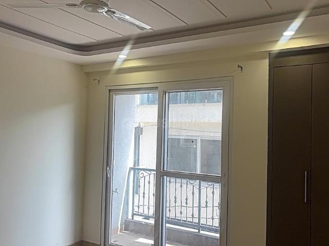 3 BHK Apartment in Satbari for resale New Delhi. The reference number is 20014651