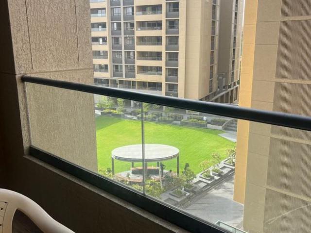 3 BHK Apartment in Satellite for rent Ahmedabad. The reference number is 14599586