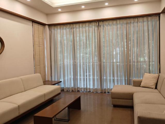 3 BHK Apartment in Satellite for rent Ahmedabad. The reference number is 18938761