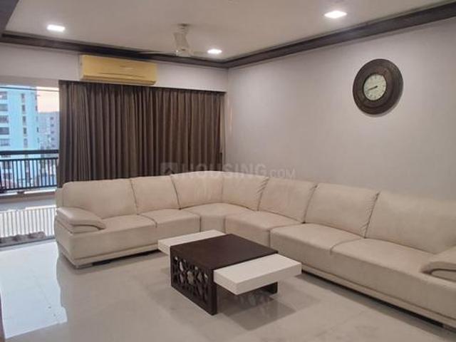 3 BHK Apartment in Satellite for rent Ahmedabad. The reference number is 19091486