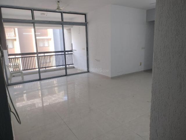 3 BHK Apartment in Satellite for rent Ahmedabad. The reference number is 19486262
