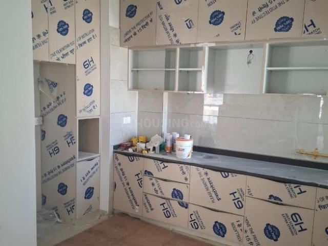 3 BHK Apartment in Satellite for rent Ahmedabad. The reference number is 19741369
