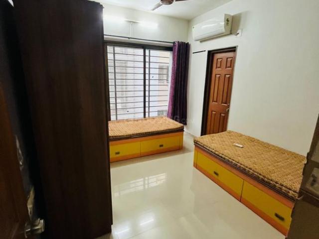 3 BHK Apartment in Satellite for rent Ahmedabad. The reference number is 19721430