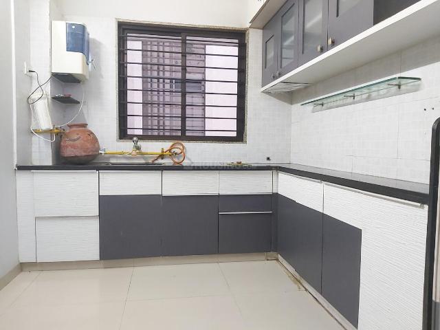 3 BHK Apartment in Satellite for rent Ahmedabad. The reference number is 20147249