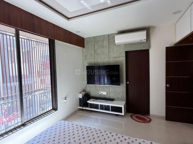 3 BHK Apartment in Satellite for rent Ahmedabad. The reference number is 20456924