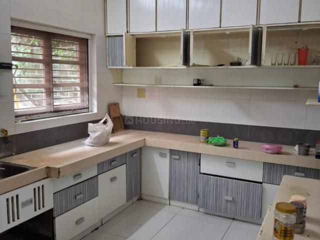 3 BHK Apartment in Satellite for rent Ahmedabad. The reference number is 20858017