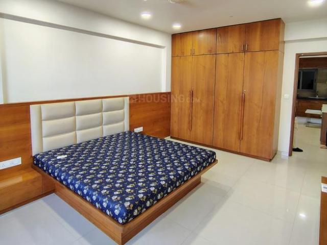 3 BHK Apartment in Satellite for rent Ahmedabad. The reference number is 20920229