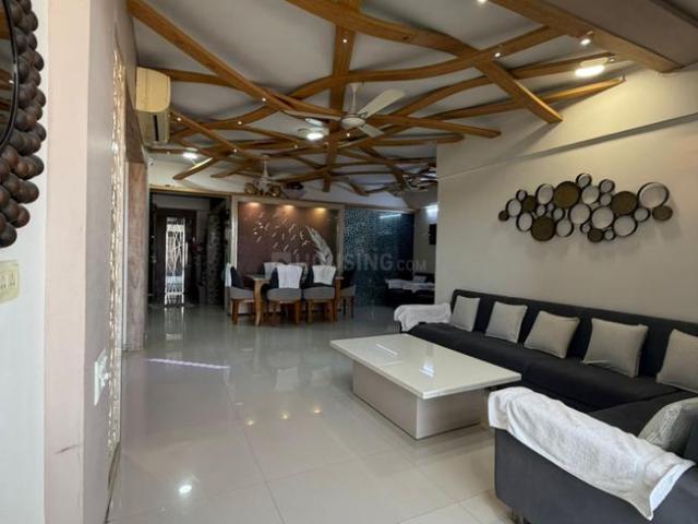 3 BHK Apartment in Satellite for resale Ahmedabad. The reference number is 19766311
