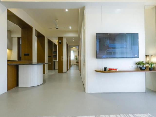 3 BHK Apartment in Satellite for resale Ahmedabad. The reference number is 20083832