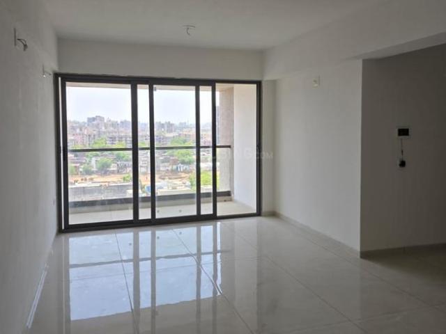 3 BHK Apartment in Satellite for resale Ahmedabad. The reference number is 20416528