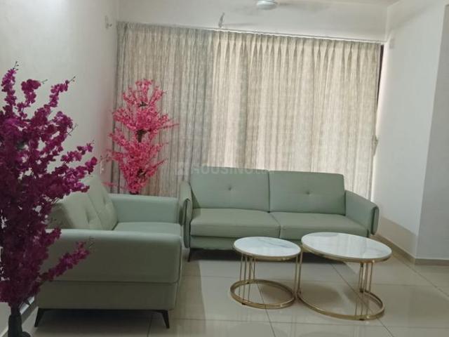 3 BHK Apartment in Sayajiganj for rent Vadodara. The reference number is 20737524