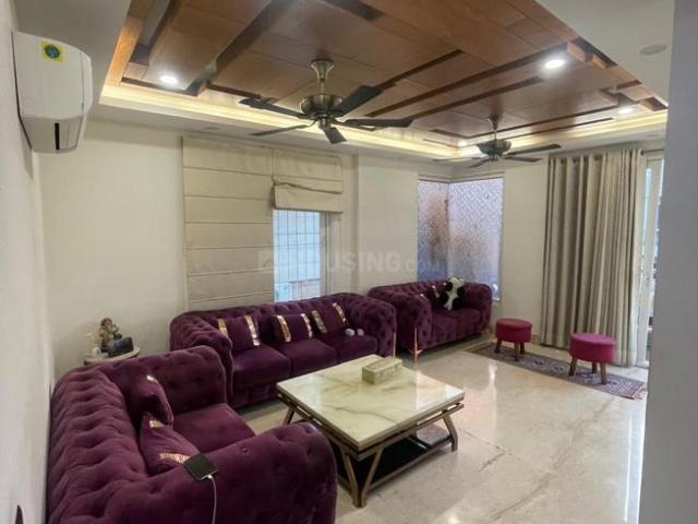 3 BHK Apartment in Safdarjung Enclave for rent New Delhi. The reference number is 20145303