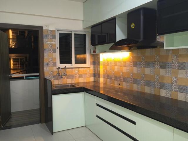 3 BHK Apartment in Sahakar Nagar for rent Nagpur. The reference number is 20638402