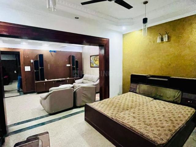 3 BHK Apartment in Saket for rent New Delhi. The reference number is 19377865