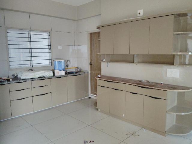 3 BHK Apartment in Sama Savli for rent Vadodara. The reference number is 16735724