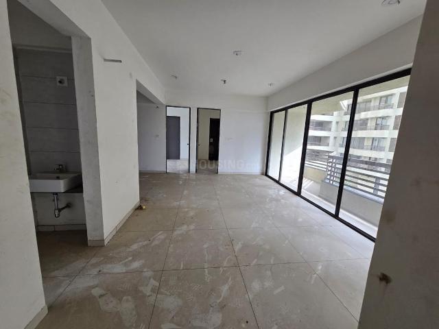 3 BHK Apartment in Sama Savli for rent Vadodara. The reference number is 18289873