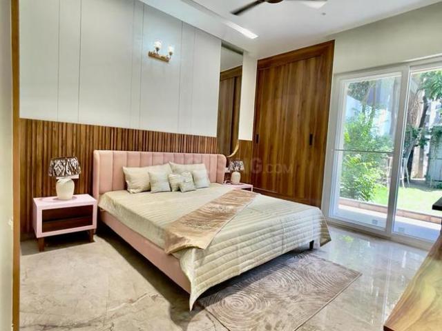 3 BHK Apartment in Sanauli for resale Zirakpur. The reference number is 20794231