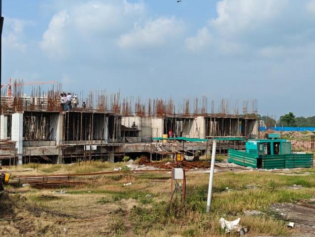 3 BHK Apartment in Sanauli for resale Zirakpur. The reference number is 20877599