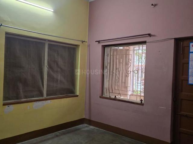 3 BHK Apartment in Santoshpur for rent Kolkata. The reference number is 21004486