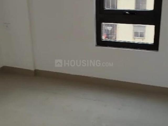 3 BHK Apartment in Santoshpur for resale EM Bypass. The reference number is 17271221
