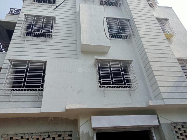 3 BHK Apartment in Santoshpur for resale Kolkata. The reference number is 16004944
