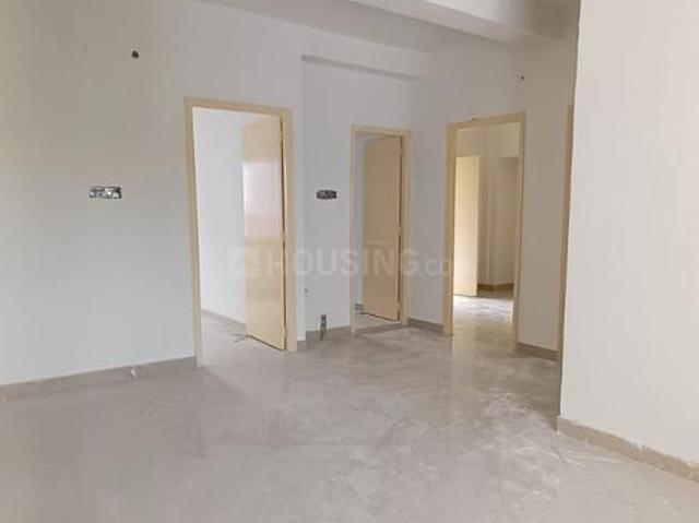 3 BHK Apartment in Santoshpur for resale Kolkata. The reference number is 17108125