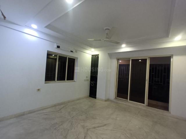 3 BHK Apartment in Santoshpur for resale Kolkata. The reference number is 18365415